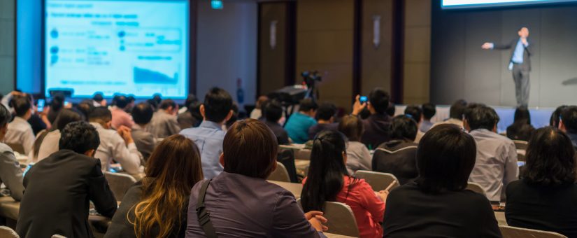 Conferências para nômades digitais e equipes remotas.